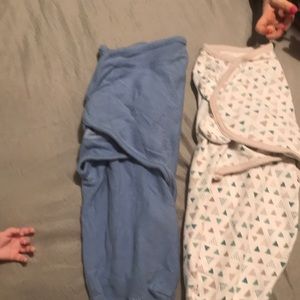 Swaddle blankets 2 of them